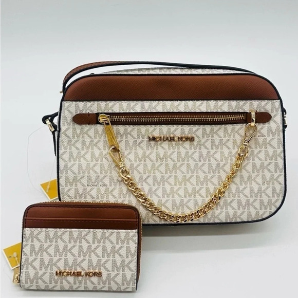 MICHAEL KORS LARGE EW ZIP CHAIN CROSSBODYBAG & JET SET TRAVEL MD ZA CARD CASE